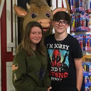 Meet your Posher, Alexis